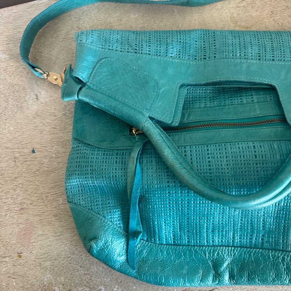 Foley & Corinna Mid City Turquoise Leather Convertible Bag - Picture 12 of 14